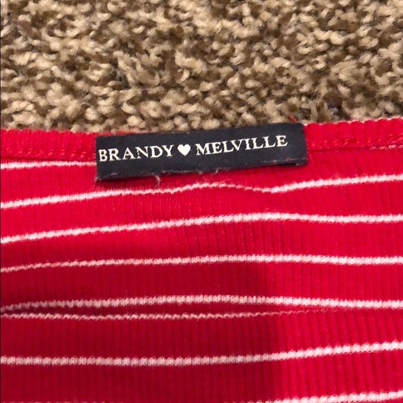 Cute spaghetti strap crop top! - Picture 2 of 3